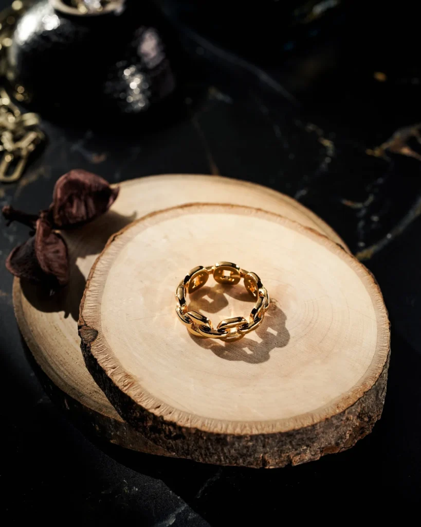 Qerle jewellery product still